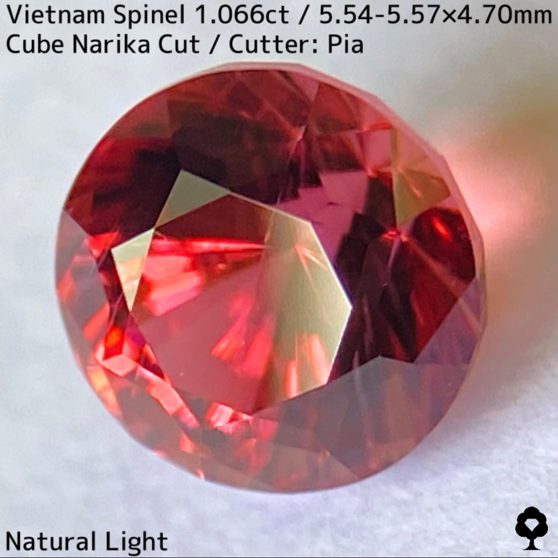 ベトナム産スピネル1.066ct★原石からつくりあげた厚みのあるプロボーションから8本の鋭い煌きはなつ大人の美色