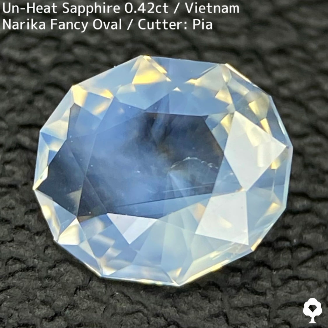ベトナム産非加熱サファイア0.426ct★レモンゴールドの煌めきが美しい幻想的なシルキーホワイト