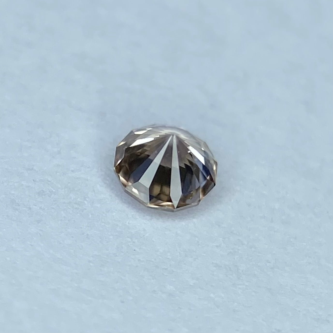 【ご当選者さま専用】石種当てクイズ!ジルコン0.10ct