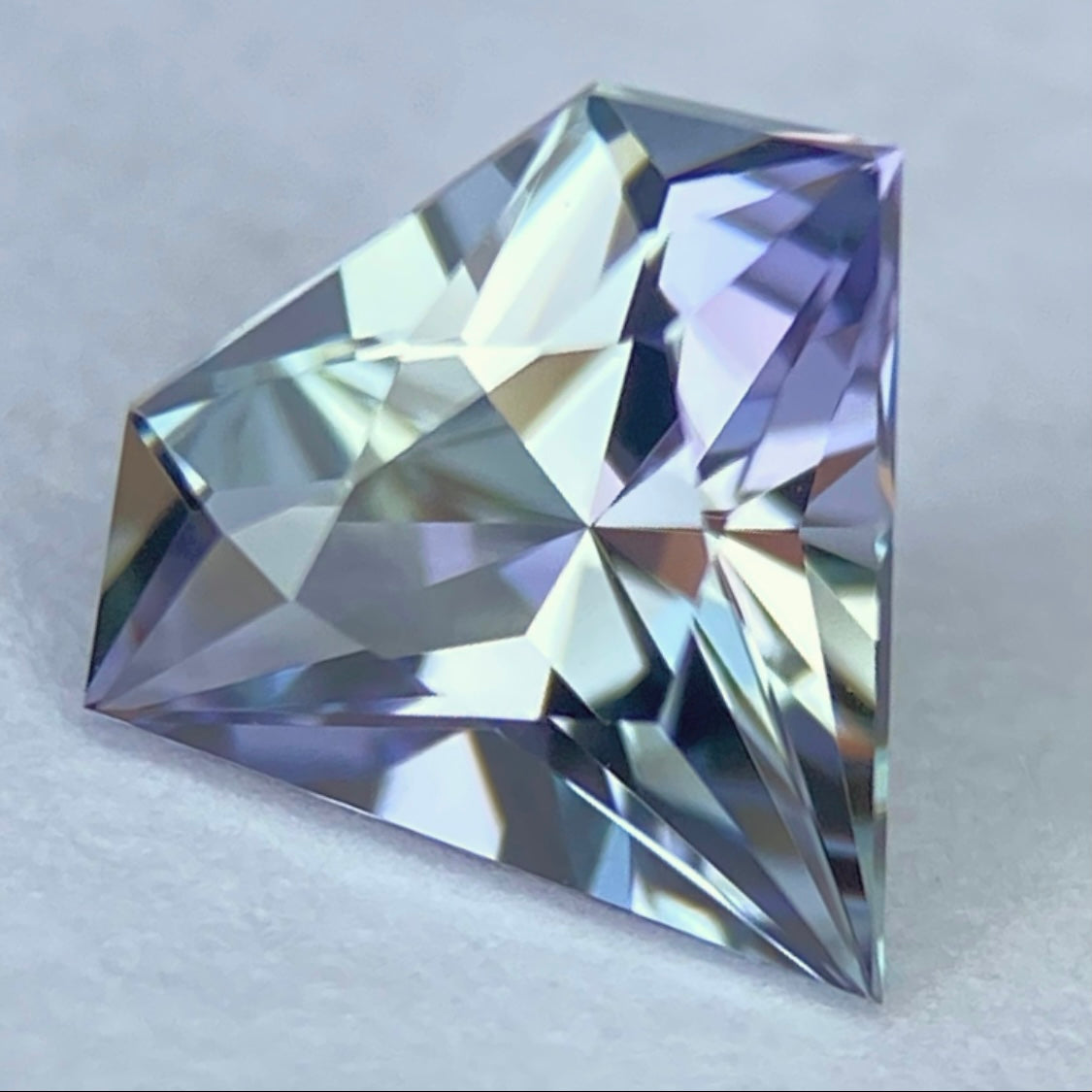 【お客さま専用】非加熱ゾイサイト0.53ct★箱買いカッコつけプライス