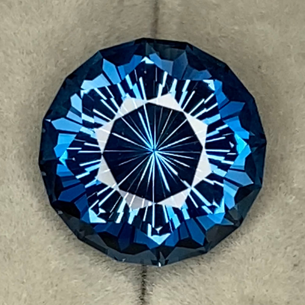 【SOLD OUT】ロンドンブルートパーズ7.56ct