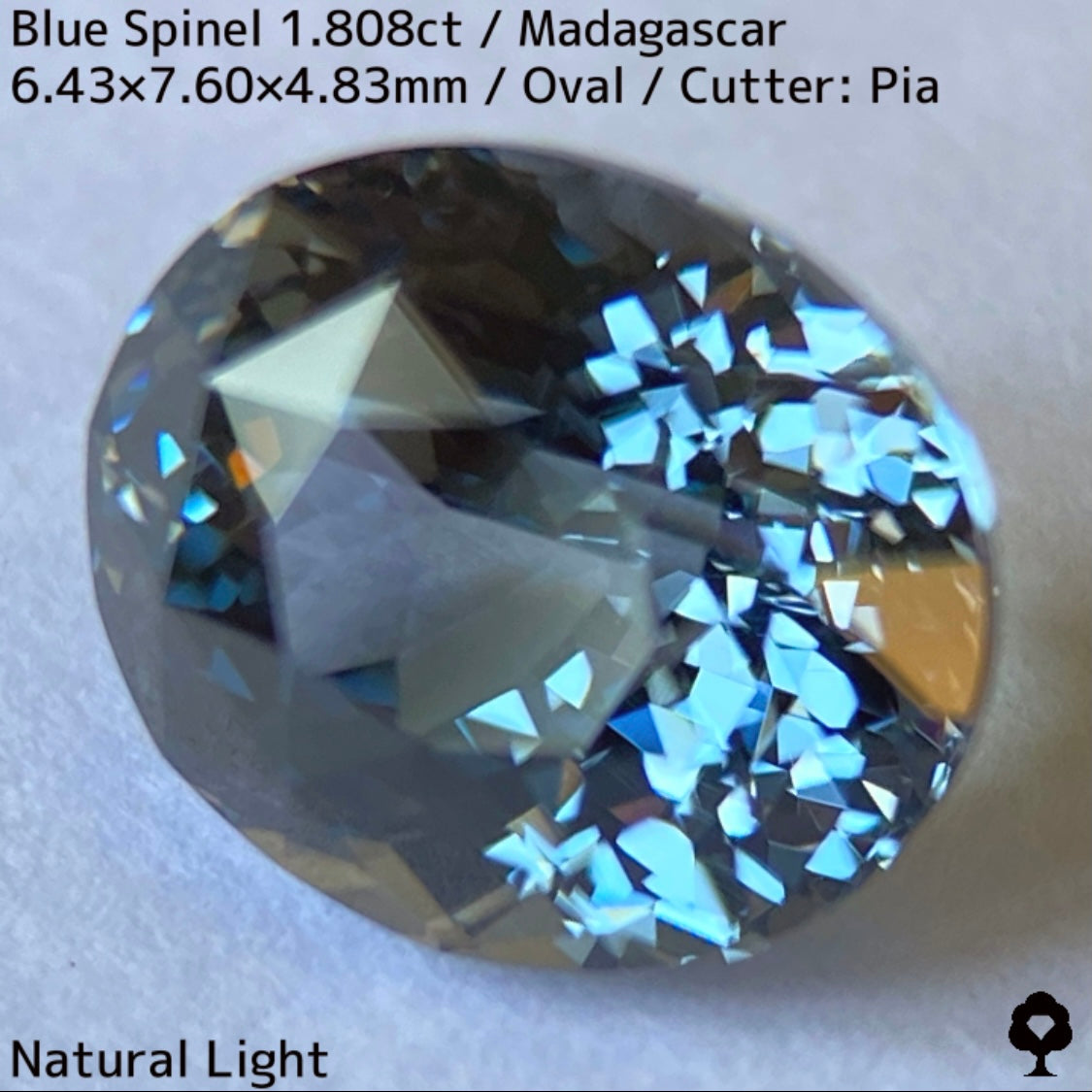 ブルースピネル1.808ct★爽やかで奥行きのあるブルーの煌めき溢れる絶品美結晶マダガスカル産