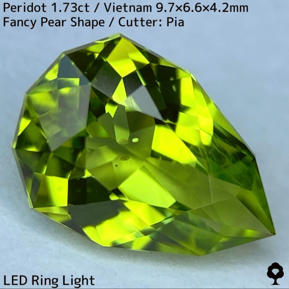 ベトナム産ペリドット1.73ct★リリーパッド入りのファイアーチラつく美色ファンシーペアシェイプ