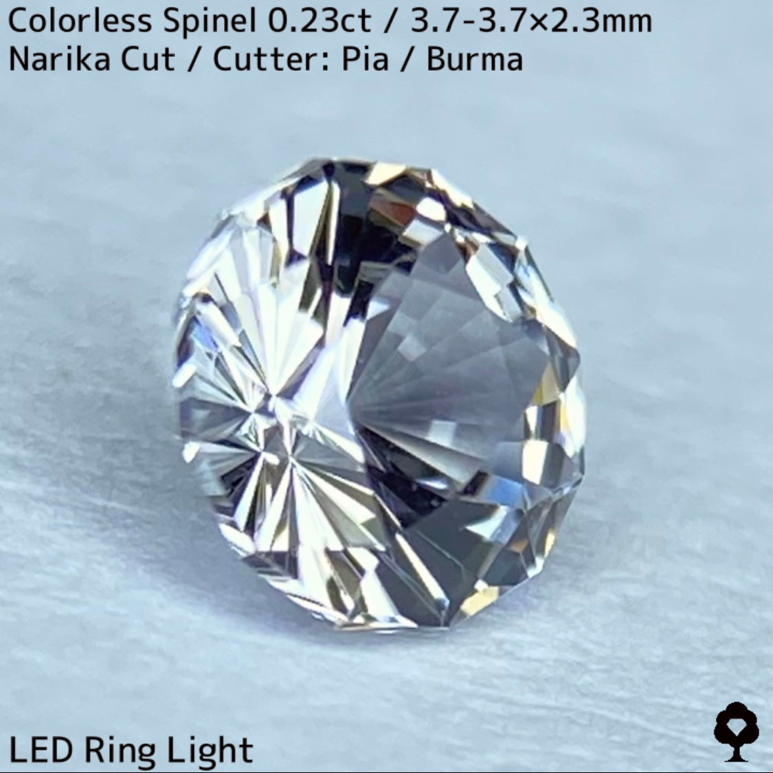 ビルマ産カラーレススピネル0.23ct★クリアな結晶から純白の煌めきとカラフルファイアー放つナリカーカット