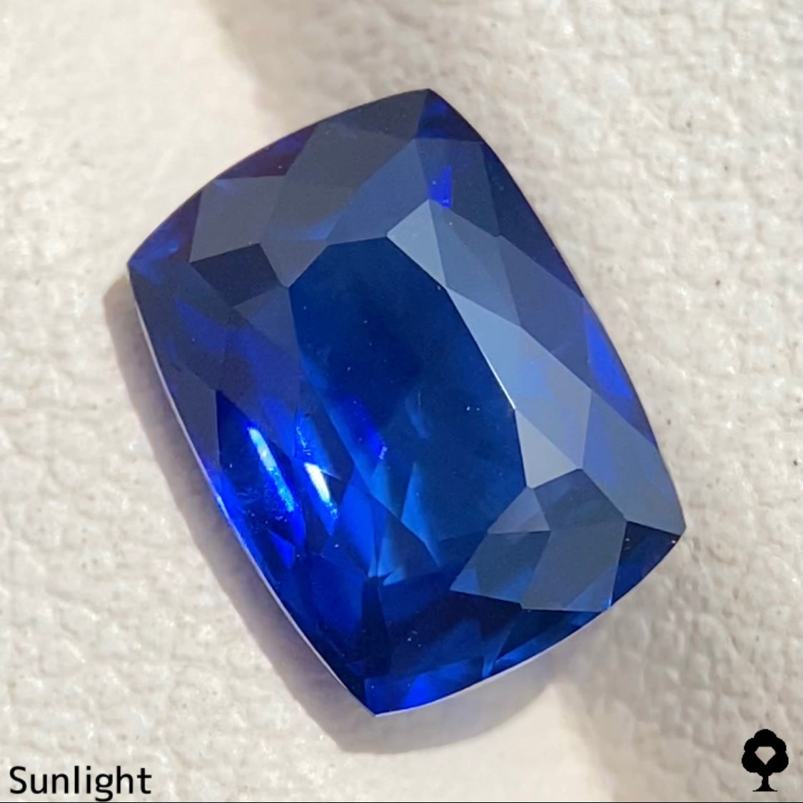 ビルマ産ロイヤルブルーサファイア2.903ct★希少ビルマ産ロイヤルブルーの悶絶美色と色だまりの趣がたまらない逸品