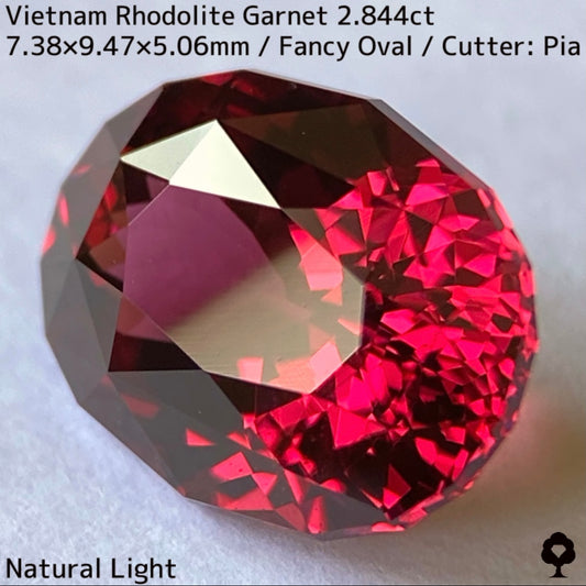 ベトナム産ロードライトガーネット2.844ct★ロードライトを愛する大御所がハマったベトナム産超美色