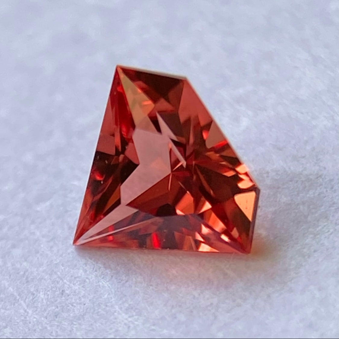 ベトナム産オレンジスピネル0.234ct