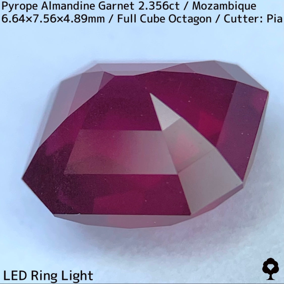 パイロープアルマンディンガーネット2.356ct★大人の味わい感じるシルキーロードライトで初のフルキューブオクタゴン