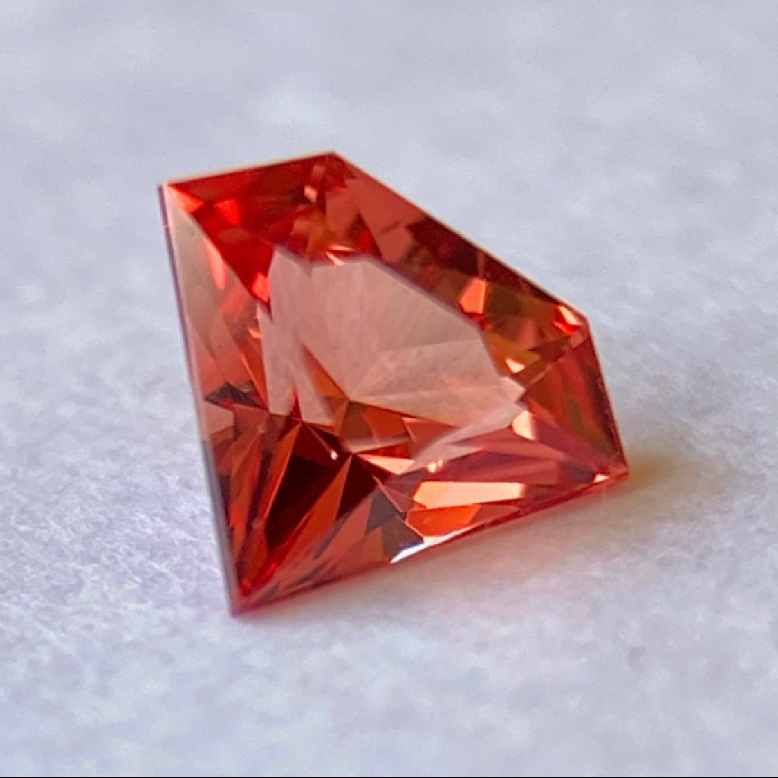 ベトナム産オレンジスピネル0.234ct