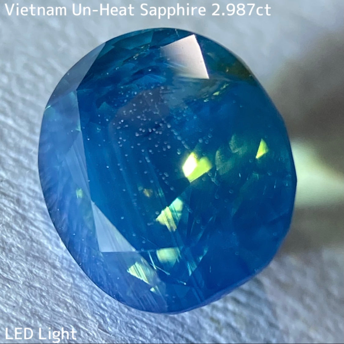ベトナム産非加熱サファイア2.987ct