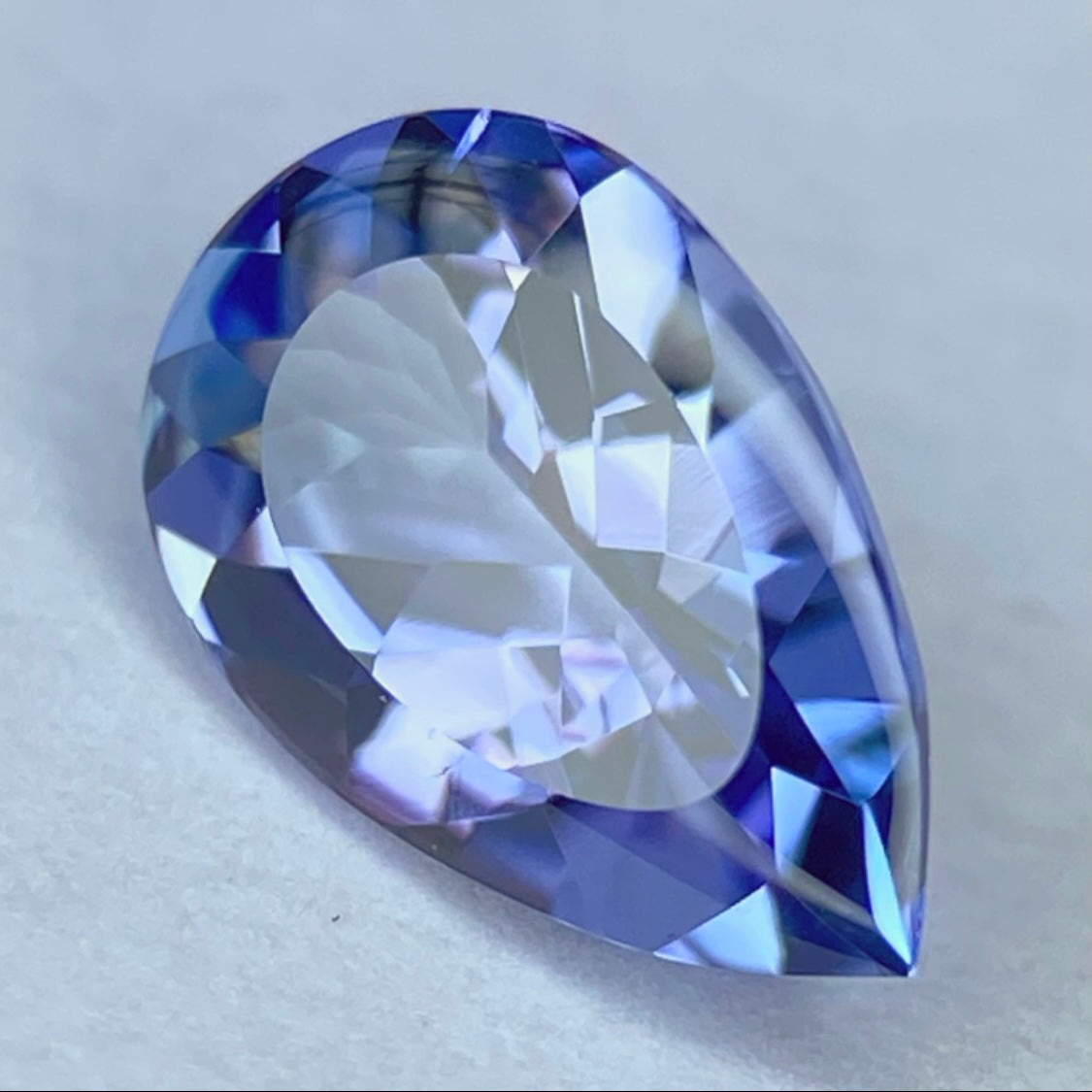 【お客さま専用】非加熱ゾイサイト0.68ct★箱買いカッコつけプライス
