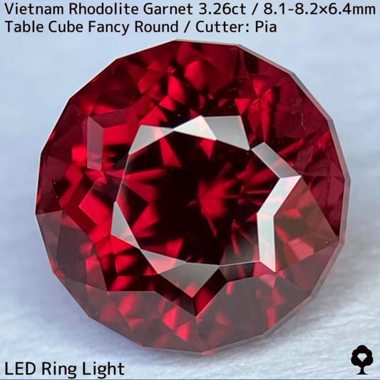 ベトナム産ロードライトガーネット3.26ct★ベトナム産らしくオレンジ含む深く鮮やかなカラーのまさに薔薇と言える一石