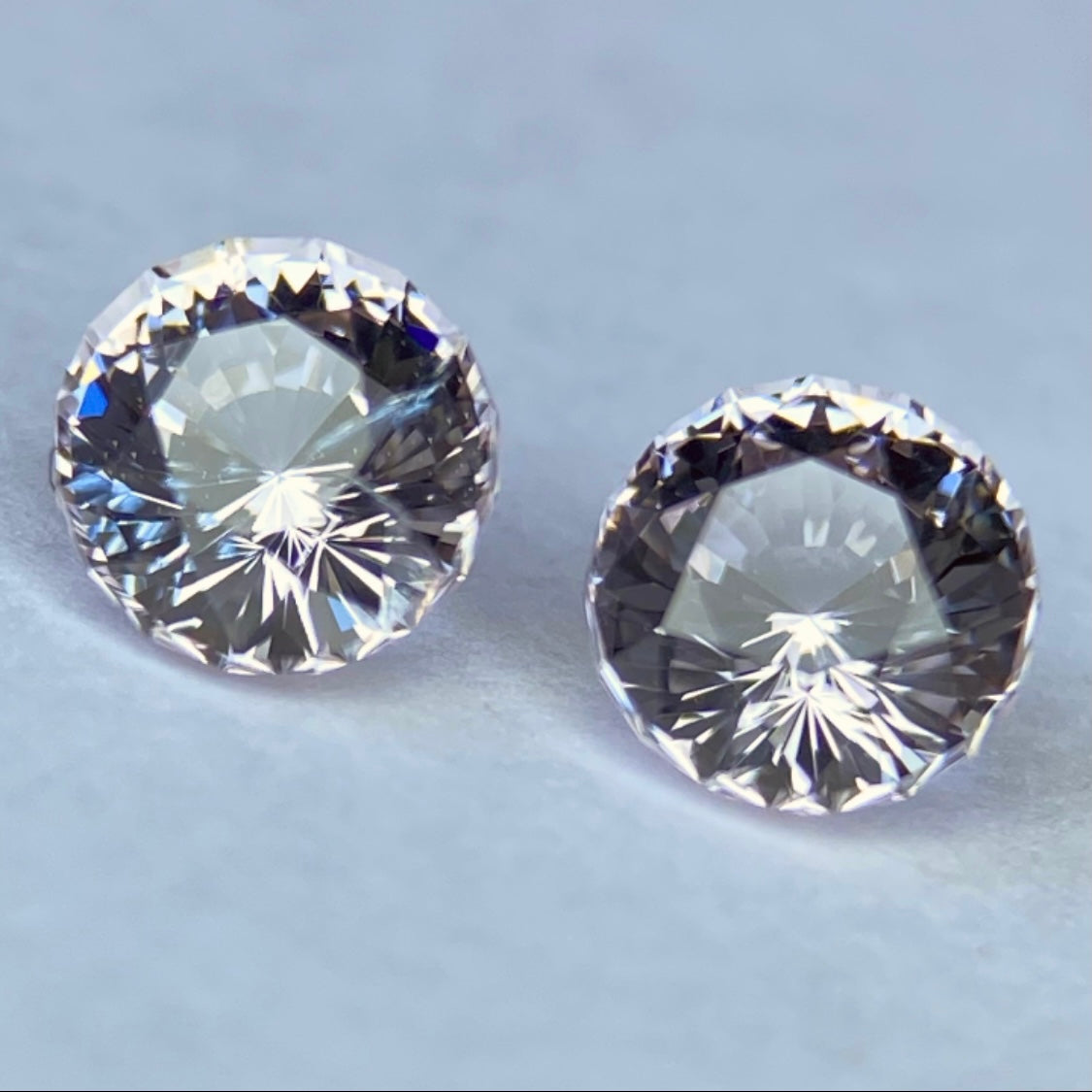 【ご当選者さま専用】ベトナム産ニアカラーレスピンクスピネル0.45ct/0.43ct