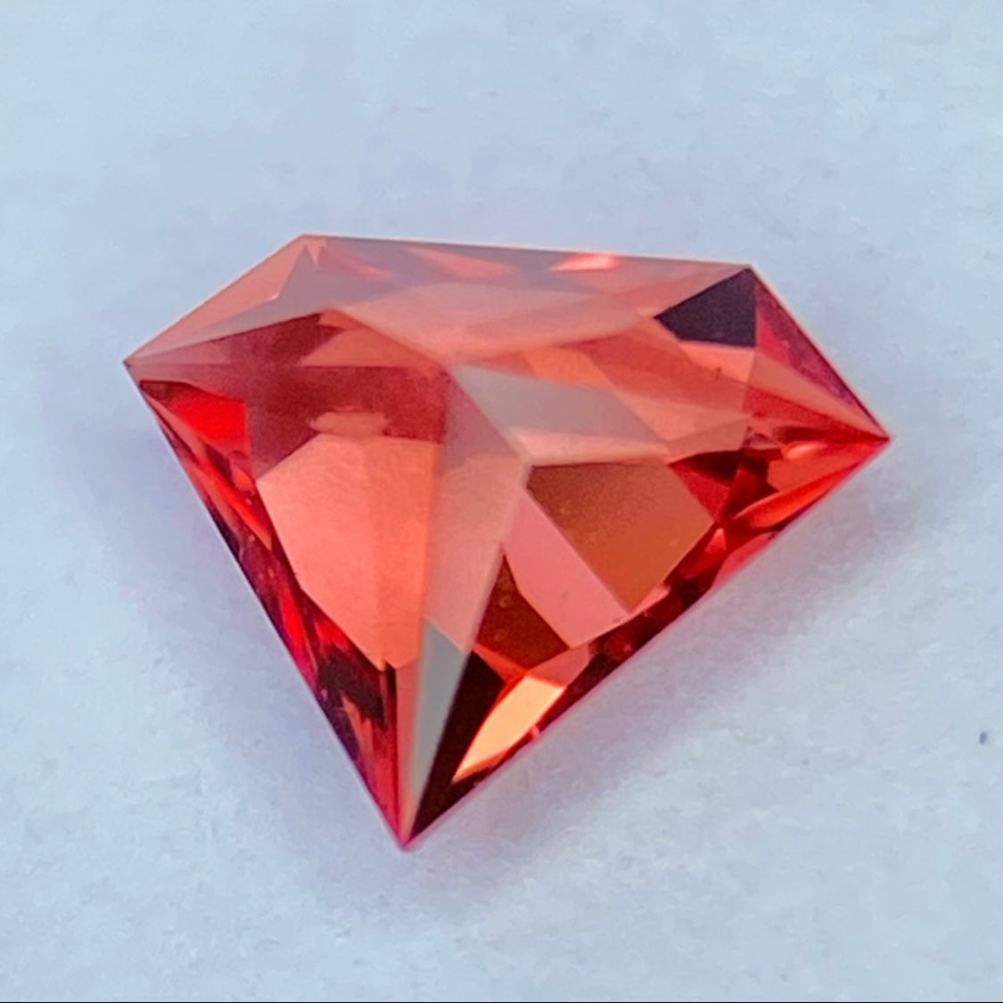 ベトナム産オレンジスピネル0.234ct