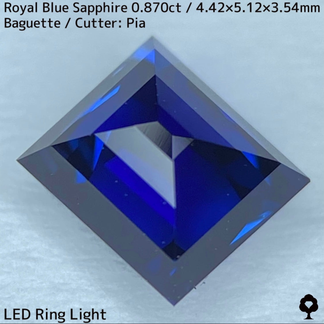 エチオピア産ロイヤルブルーサファイア0.870ct★シンプルなカットから湧き上がる鮮やかなロイヤルブルー★原石1.79ct付き