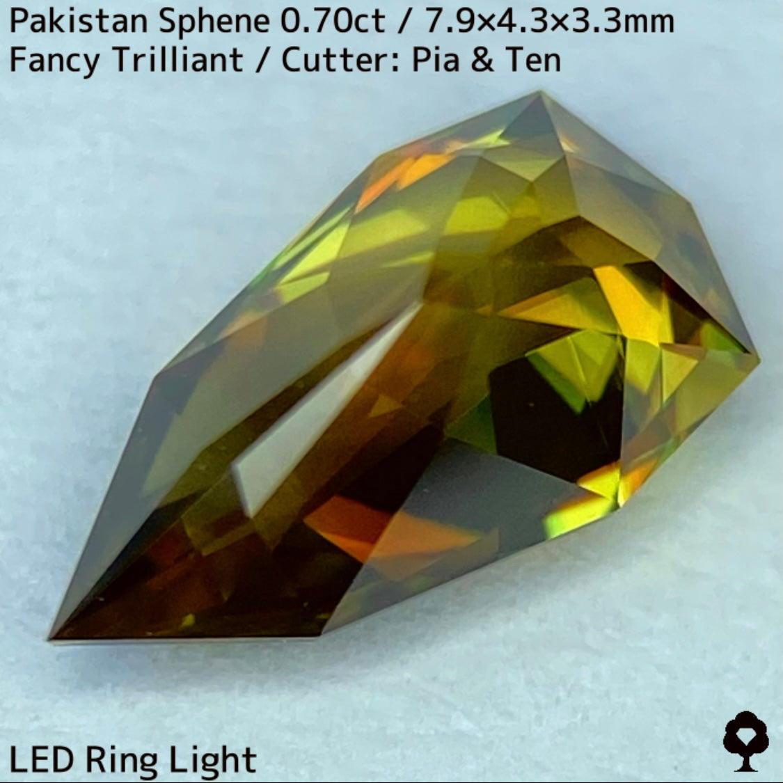 【ご当選者さま専用】パキスタン産スフェーン0.70ct★恐るべき煌めきと多色感たまらない槍型トリリアント