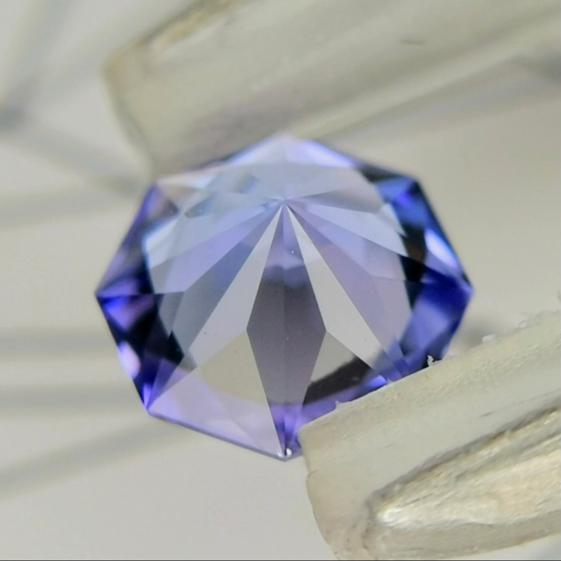 勝手にチャットプレキャン🎁タンザナイト 0.27ct