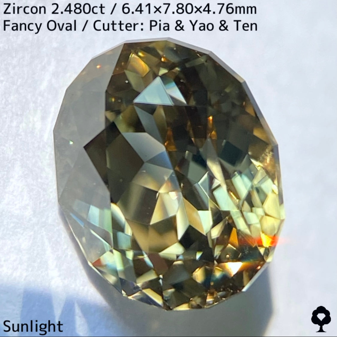 【ご当選者さま専用】ジルコン2.480ct★ゴールドの中に青の色だまりあるグリーンの煌めき放つ面白い1石