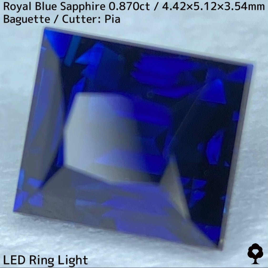エチオピア産ロイヤルブルーサファイア0.870ct★シンプルなカットから湧き上がる鮮やかなロイヤルブルー★原石1.79ct付き