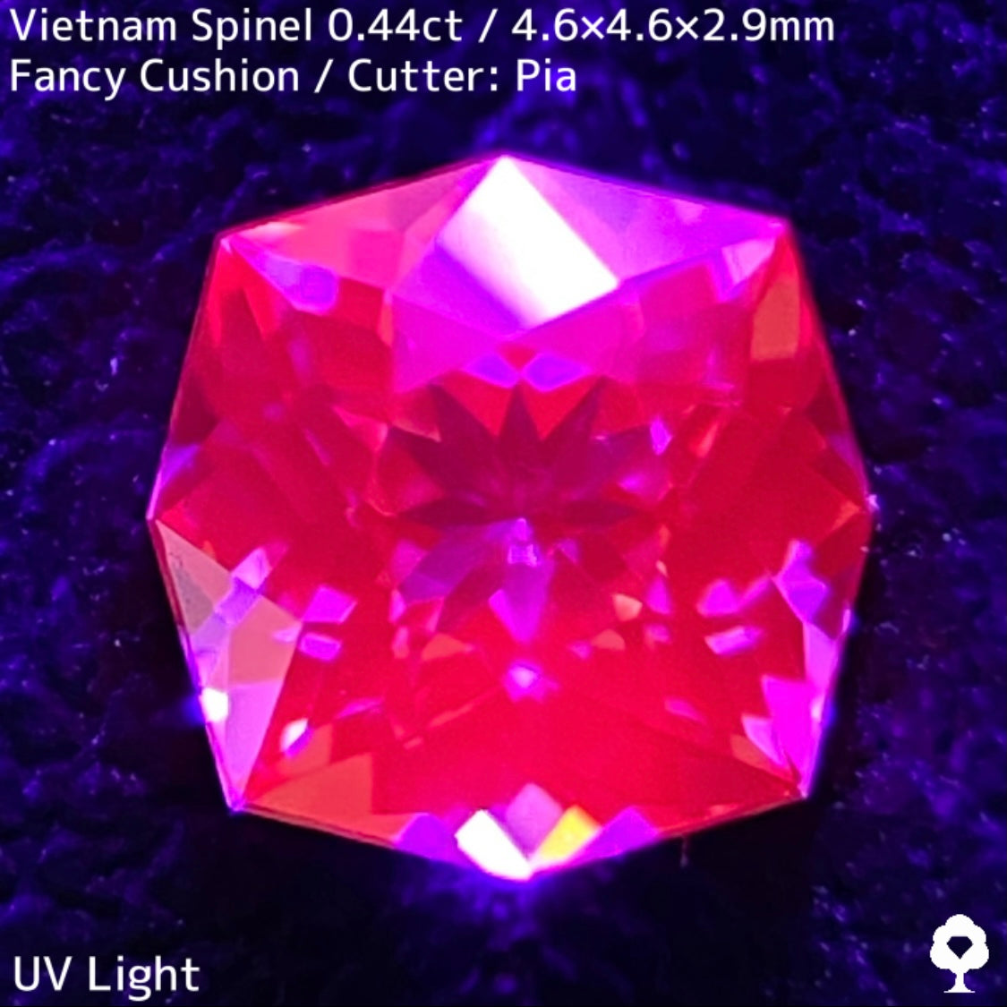 ベトナム産ピンクスピネル0.44ct★桜ピンクの美結晶から煌めきとファイアーが止まらない
