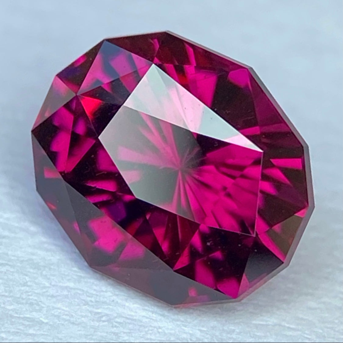 【お客さま専用】ロードライトガーネット1.87ct★4/7お昼のYouTubeLive