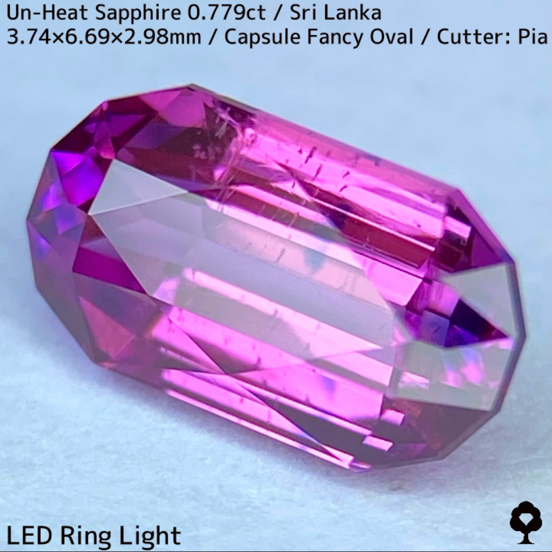 スリランカ産非加熱サファイア0.779ct★わずかなブルーの色だまりが良い仕事する両脇の色だまりたまらない一石