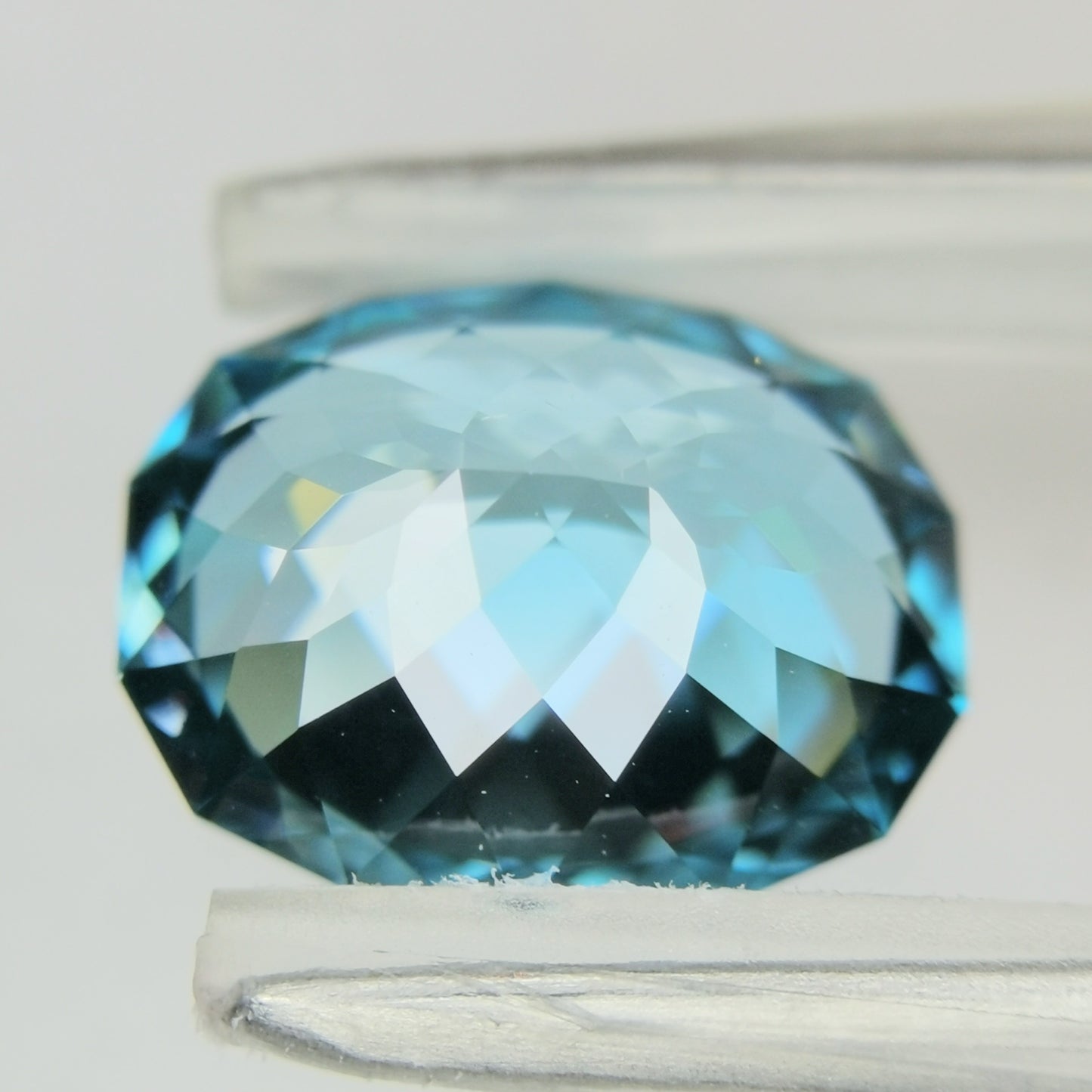 【お客さま専用】ブルージルコン 4.646ct★爽やかで豪快な煌めき止まらない超美結晶