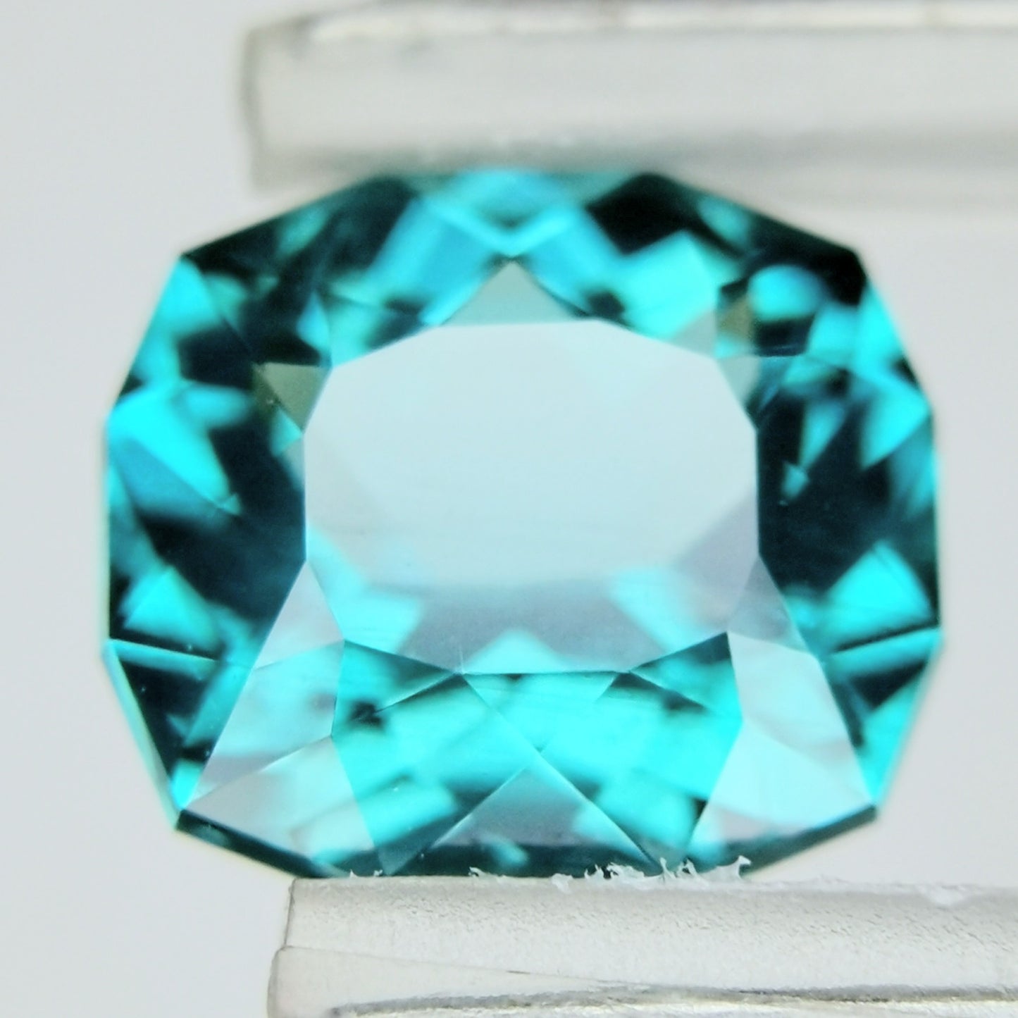 【お客さま専用】アパタイト 1.724ct★カット難易度高い石種を抜群のカットで仕上げた海のようなグリニッシュブルー