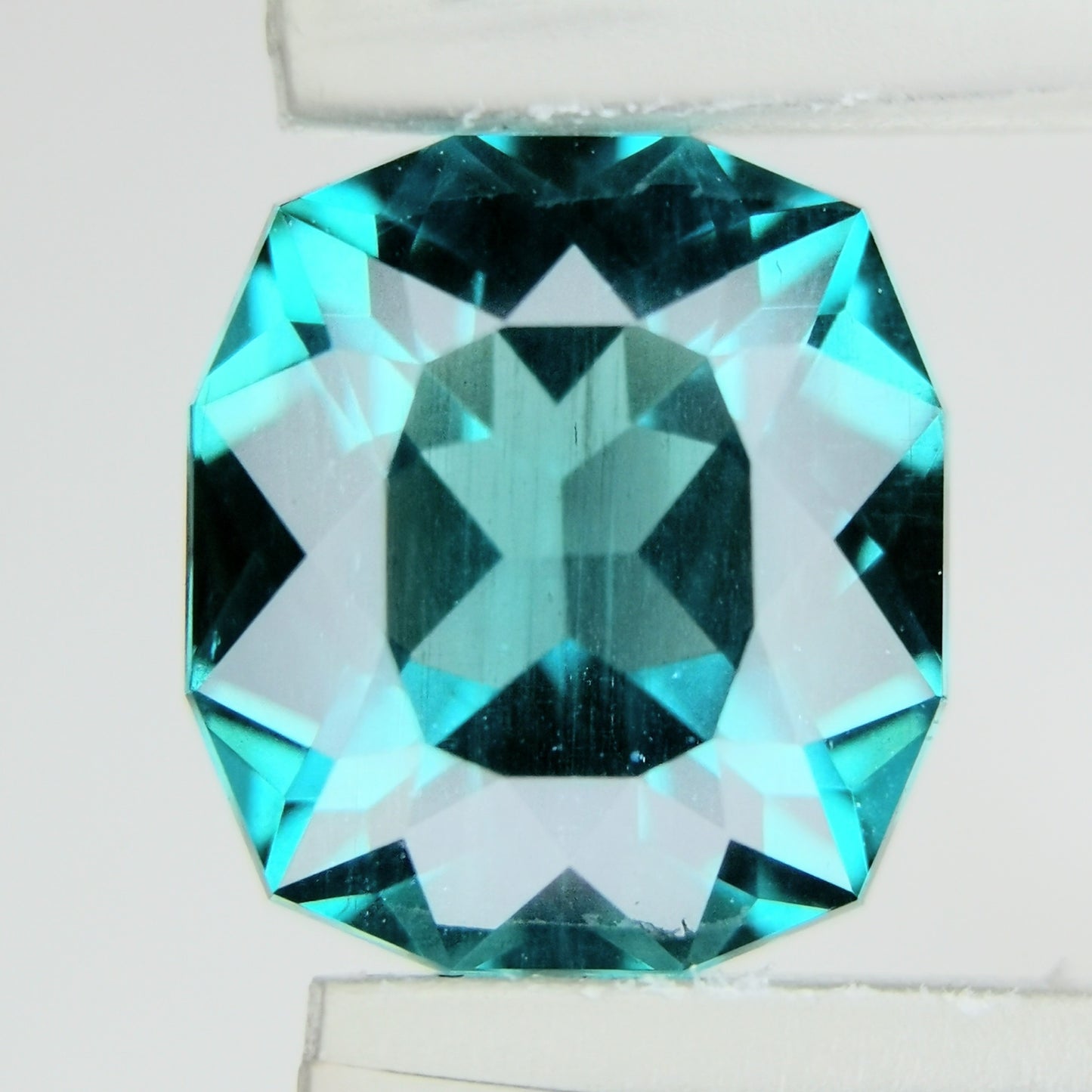 【お客さま専用】アパタイト 1.724ct★カット難易度高い石種を抜群のカットで仕上げた海のようなグリニッシュブルー
