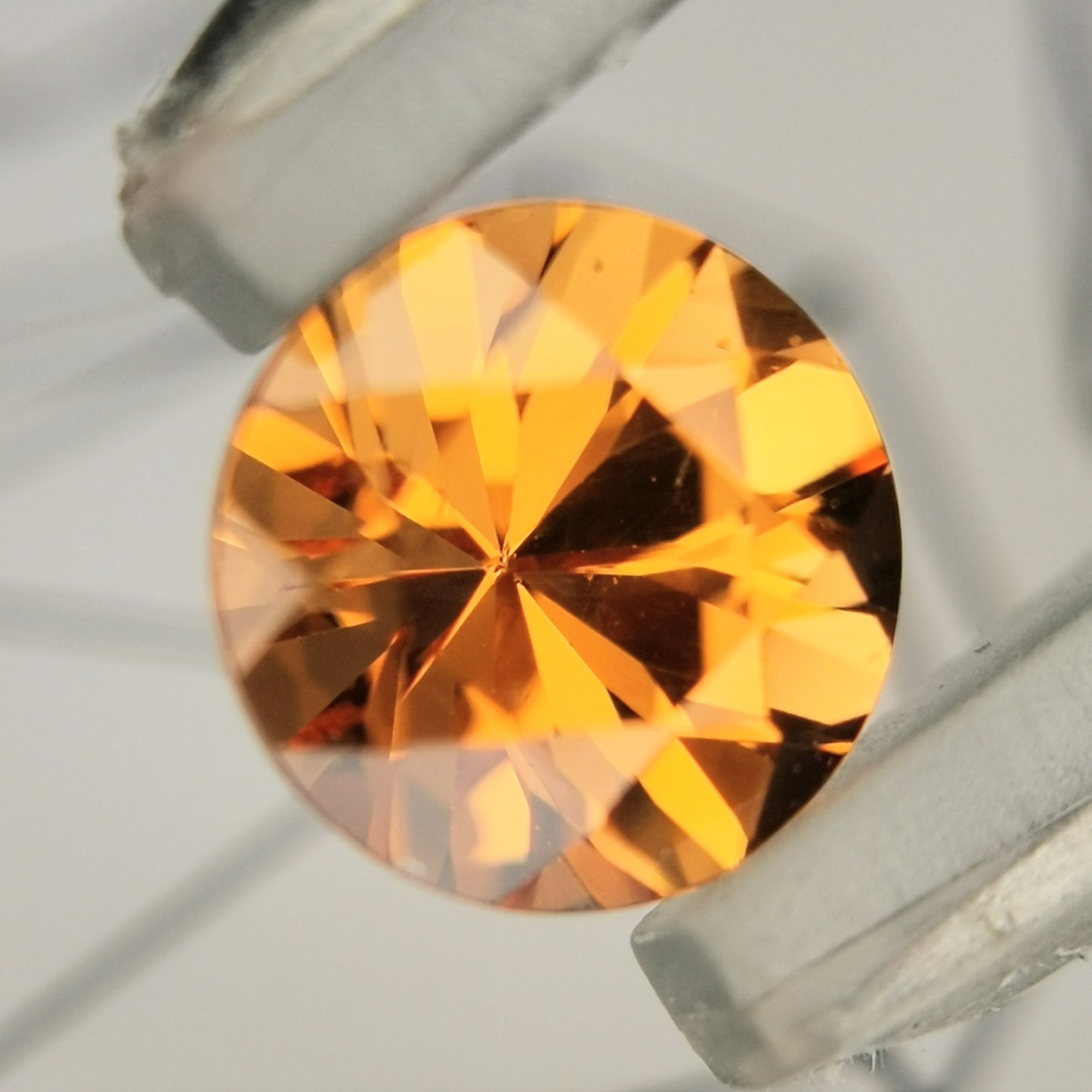 【勝手にチャットプレキャン】濃厚スペサタイト 0.71ct