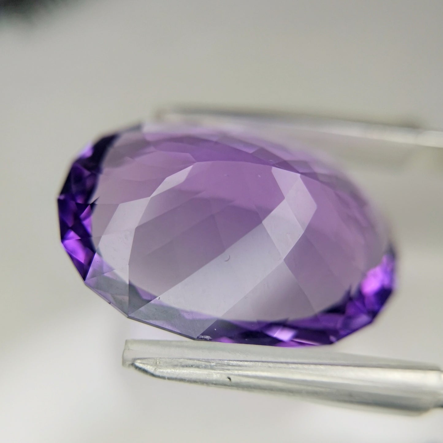 アメジスト17.68ct★上品な色合いが美しい煌めき抜群の大粒美結晶