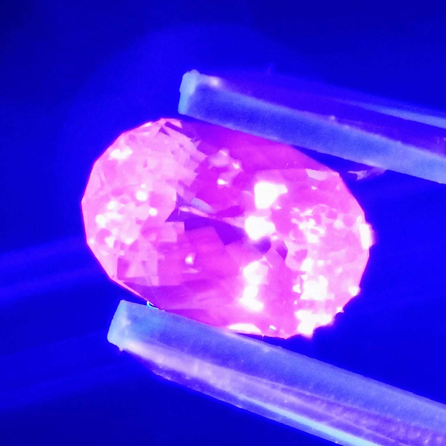 月スタ / ZB 3枚迄使用可【5/22 19時 - 5/28 21時】クンツァイト 2.909ct