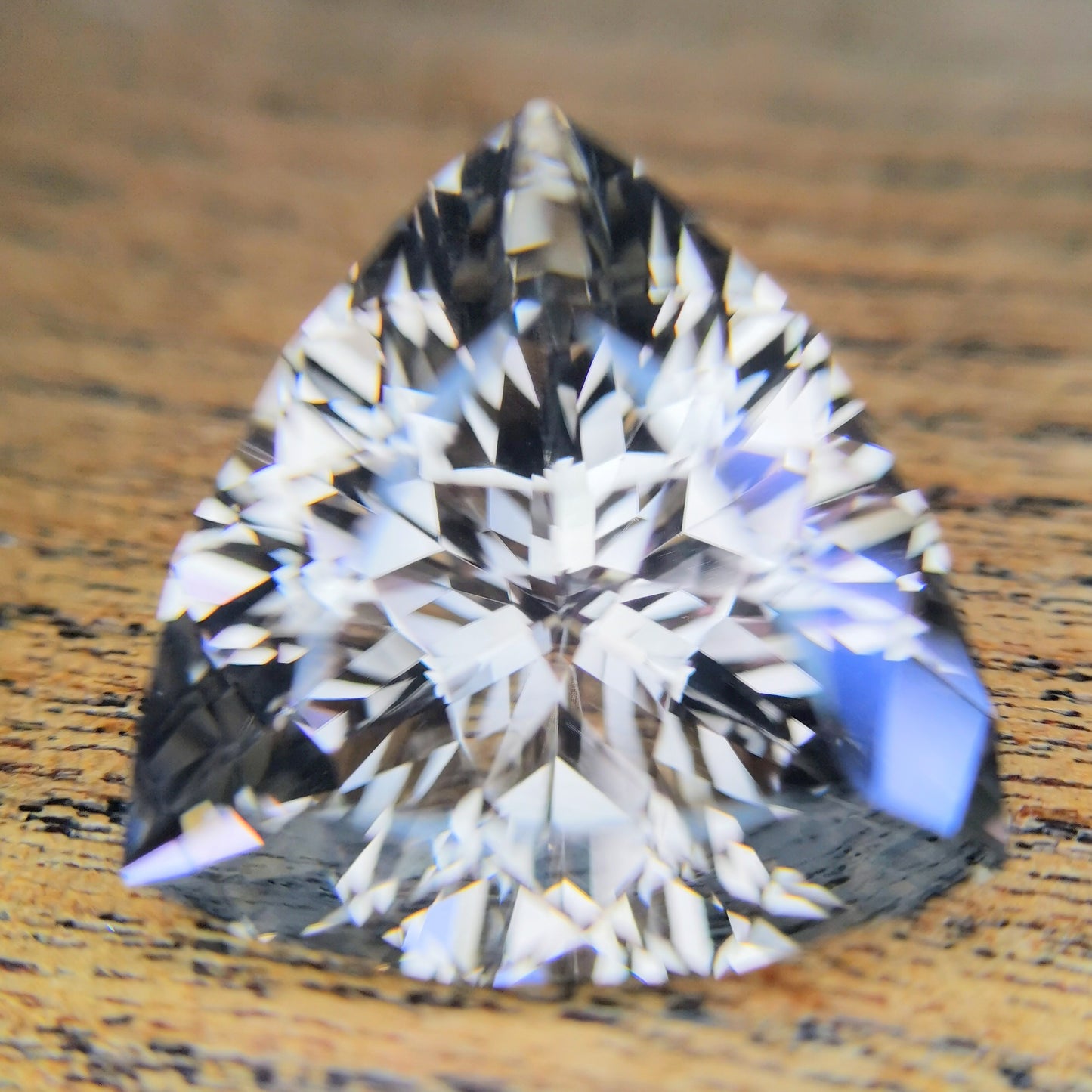 スモーキークォーツ 25.94ct★オリジナルカット多い師匠の正統トリリアント