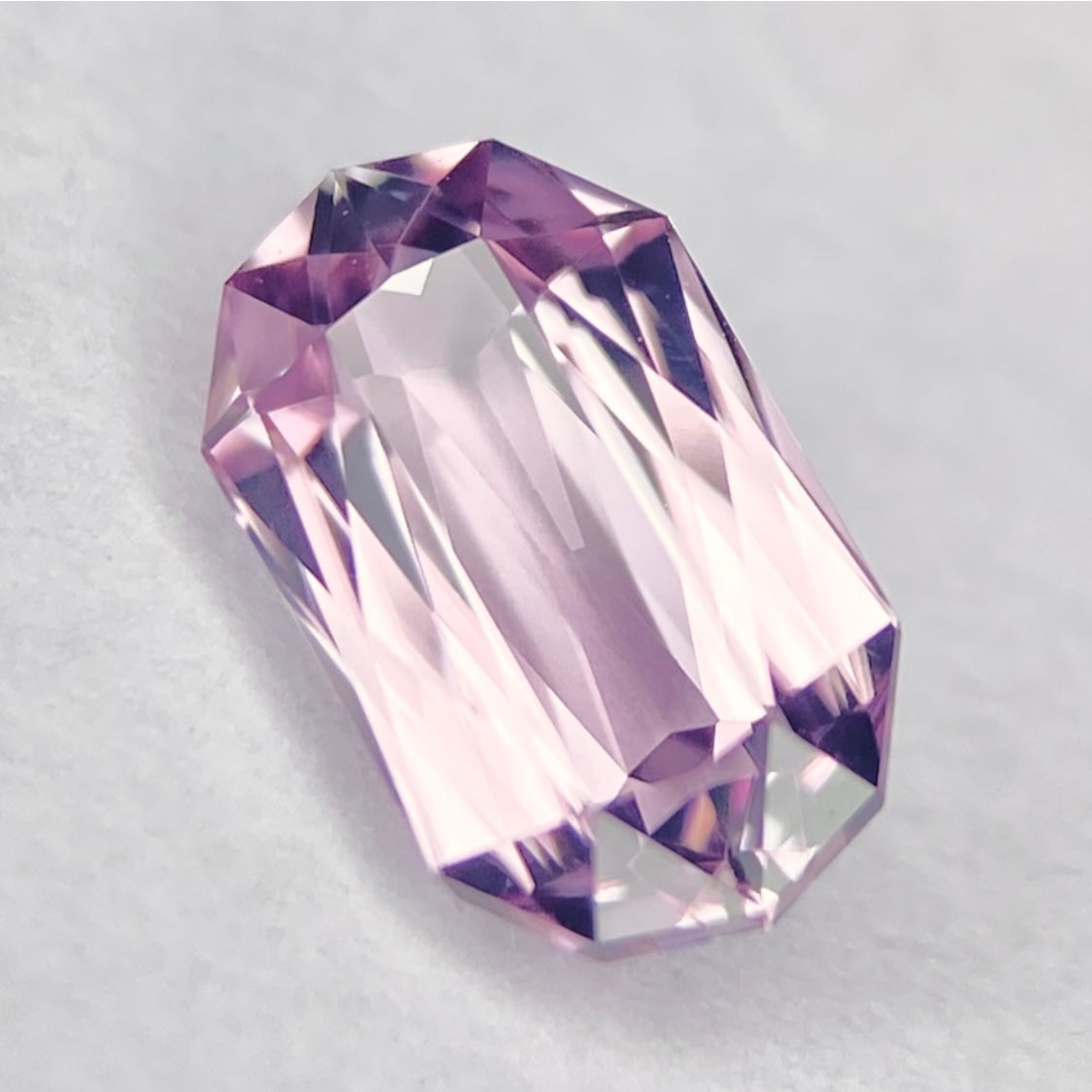 【10/16石種当てクイズ正解ご当選者さま専用】ダイアスポア0.88ct