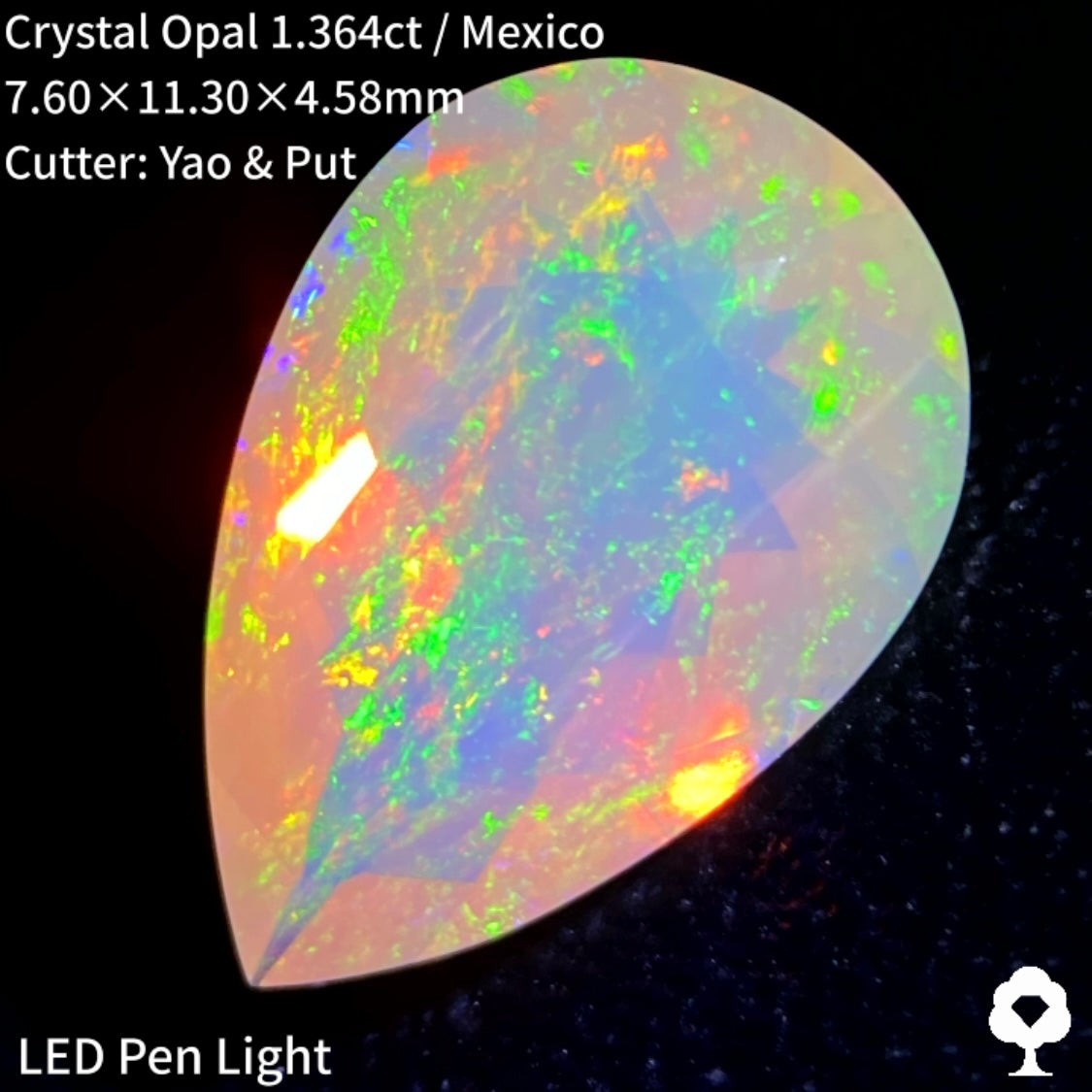 湧き上がるオレンジの煌めきとグリーンの遊色★LEDライトを当てると別の表情を見せる★メキシコ産クリスタルオパール1.364ct
