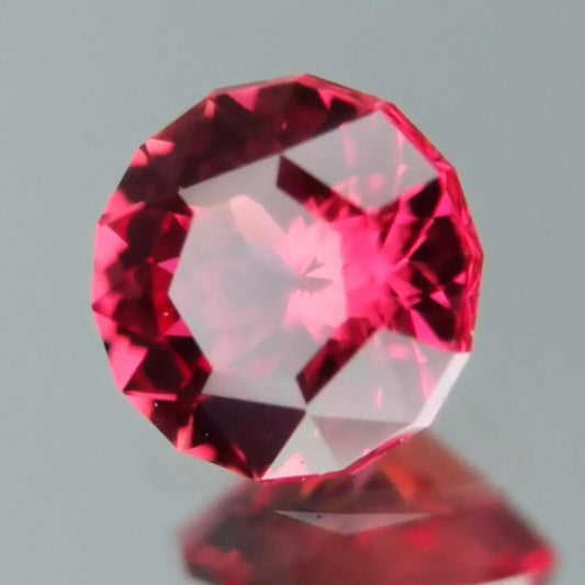 非加熱ルビー0.263ct★花のように柔らかな奥行きある美ピンクに宝石の形浮かぶZBカット