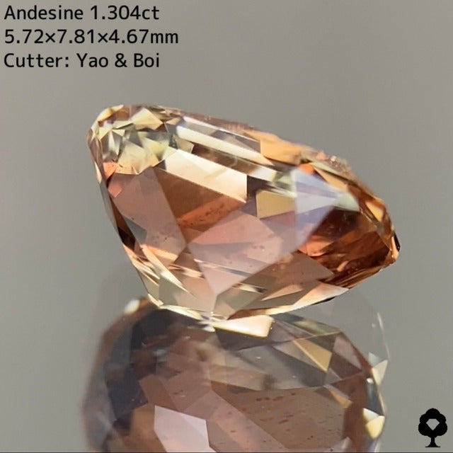 【ご当選者さま専用】10/15(日)チャットプレキャン💎合計20万円以上のご購入でこの作品がプレキャンに🎁濃厚でグラデ感と多色感美しい中にさりげなく煌めくシラー★アンデシン 1.304ct