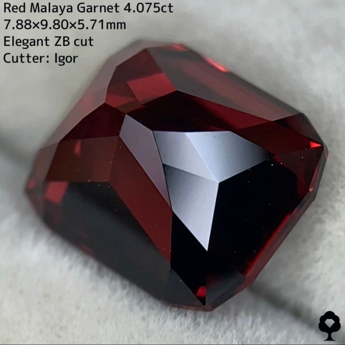 殿堂入り級レッドマラヤガーネット4.075ct★見事な色合いに技術の粋が詰め込まれた美結晶名品