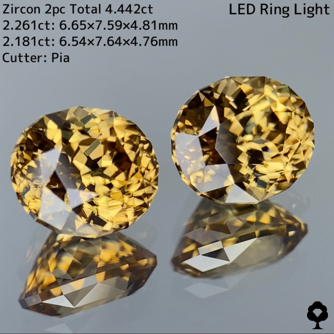 ゴージャスかつシックさもある存在感抜群のギラギラペア★ジルコン 2.261ct / 2.181ct / 2pc Total 4.442ct【10ZBご利用可】