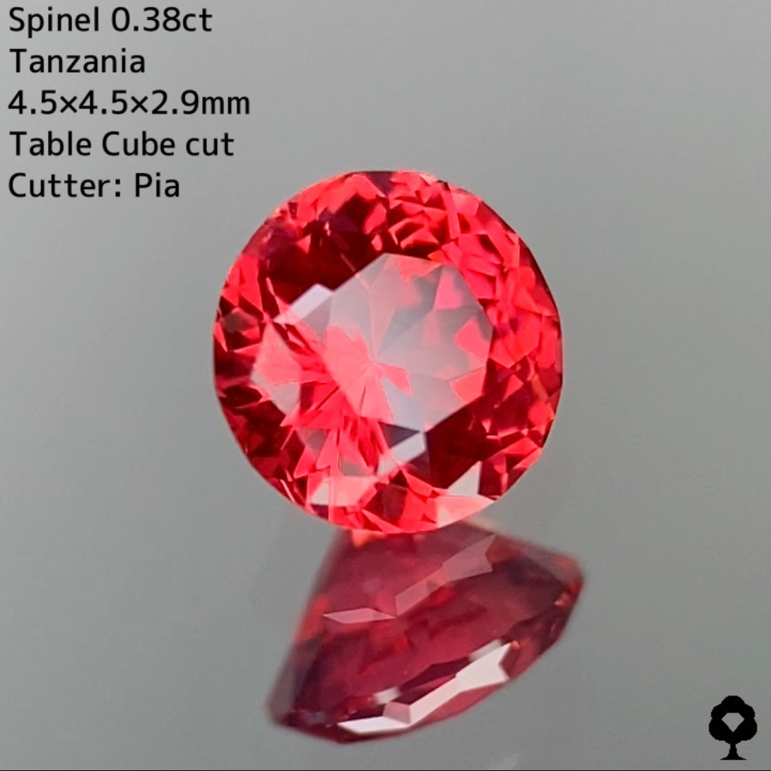 レッド・オレンジの中間の濃厚で華やかな超美色のテーブルキューブカット★スピネル 0.384ct タンザニア産【5ZBご利用可】