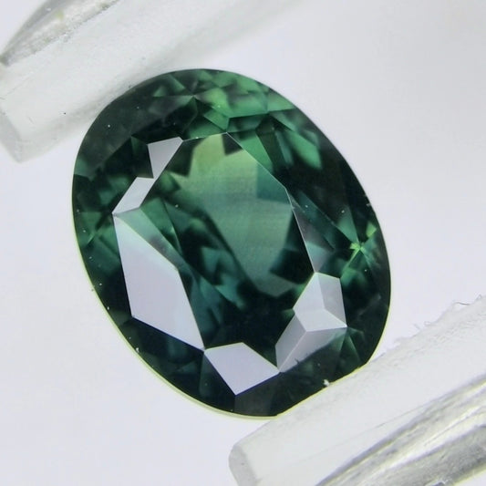 グリニッシュブルーサファイア 0.752ct★バンカチャ産のカラーバンド面白い美結晶
