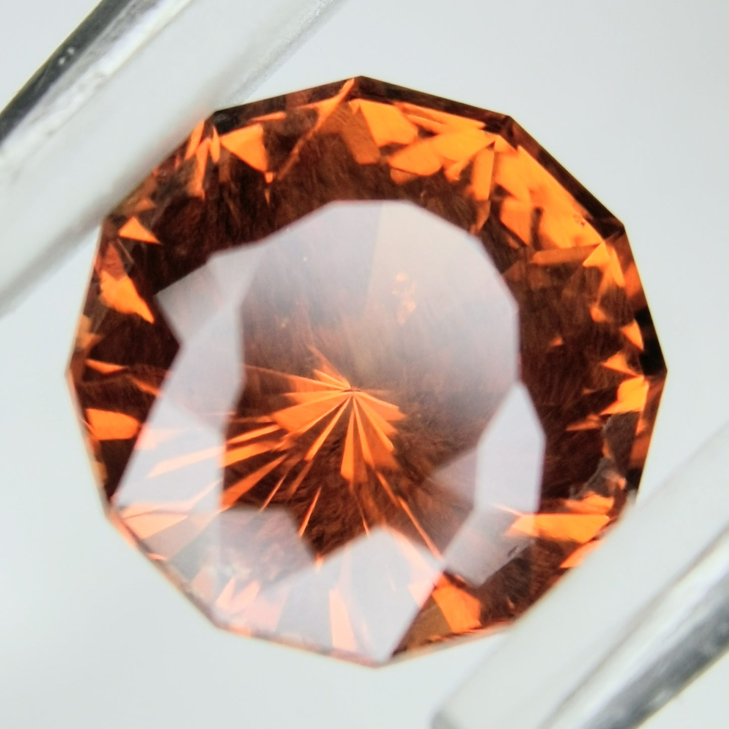 【お客さま専用】スペサタイト 3.072ct★柔らかな雰囲気からナリカーカットによる秒針の煌めき放つ