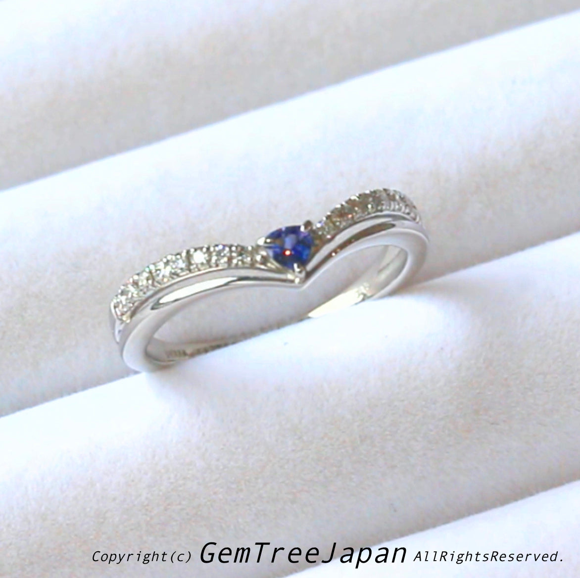 ベニトアイト0.08ct💎プラチナリング✨
