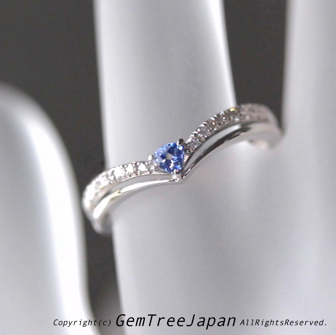ベニトアイト0.11ct💎プラチナリング💍ハッピーアワー特典付き♪いきなりタイムセール⏰