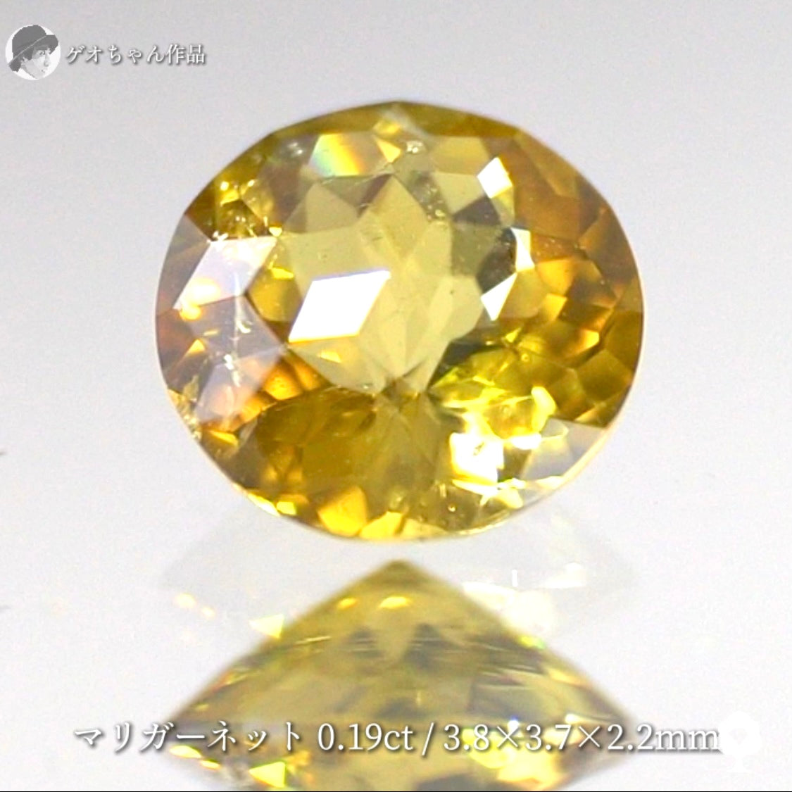 【キューブスター】直径3.8m/mのラウンドにキューブが煌めきます🎁✨ゴールド系マリガーネット0.19ct✨ゲオちゃん作品