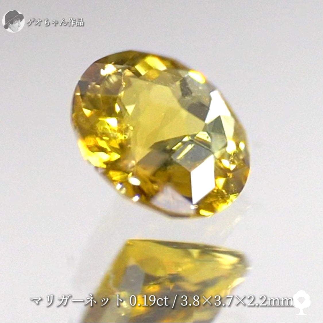【キューブスター】直径3.8m/mのラウンドにキューブが煌めきます🎁✨ゴールド系マリガーネット0.19ct✨ゲオちゃん作品