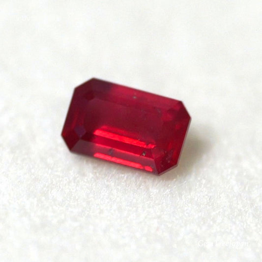 ZB利用OK👌🏻 他にないシルキーマットが刺さる❣️非加熱ルビー0.272ct✨ピアッちゃん作品💖3/29チハルームご紹介作品💖
