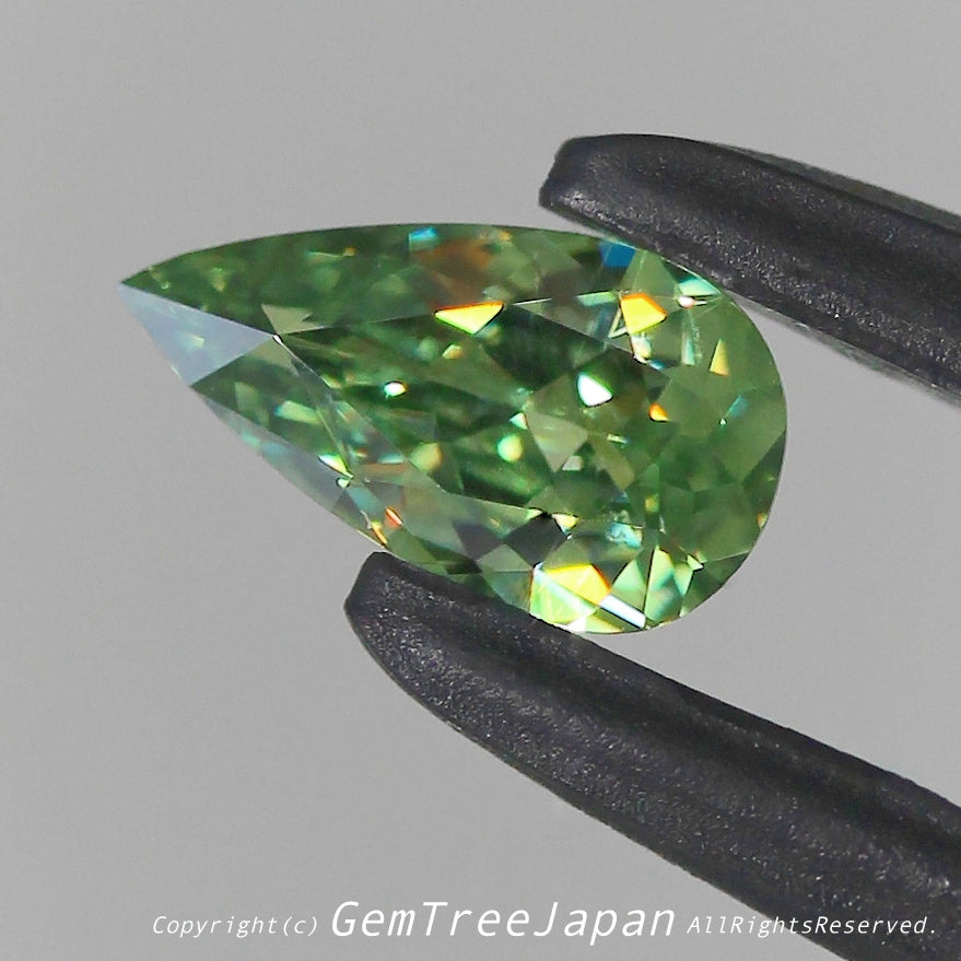 久しぶりに“1円スタート”の🙌GemTreeAuction🙌ゲオちゃん作品💎デマントイドガーネット0.425ct✨こちらはGemTree名物の“時短オークション”&危険な2点同時終了❗️明日の12:34終了です⏰