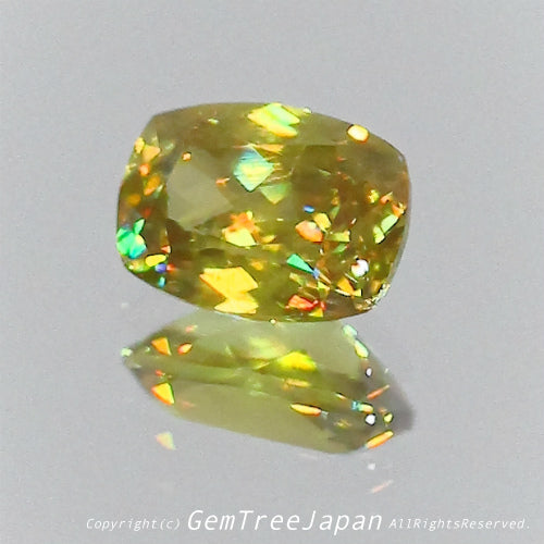 夏休み特価➕今日だけ花火割❗️(5/18)マダガスカル産スフェーン0.42ct✨GemTreeJapan花火大会🎇 ピアっちゃん作品💎