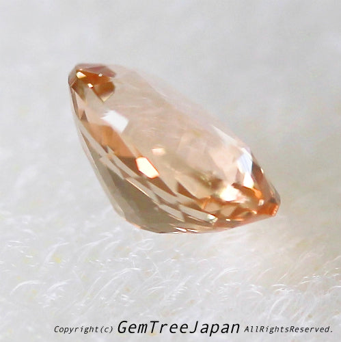 「シェリー&シャンパン」カラーが煌く✨インペリアルトパーズ0.45ct💕お家時間を楽しく💕“ステイホームオークション”でご紹介です❗️